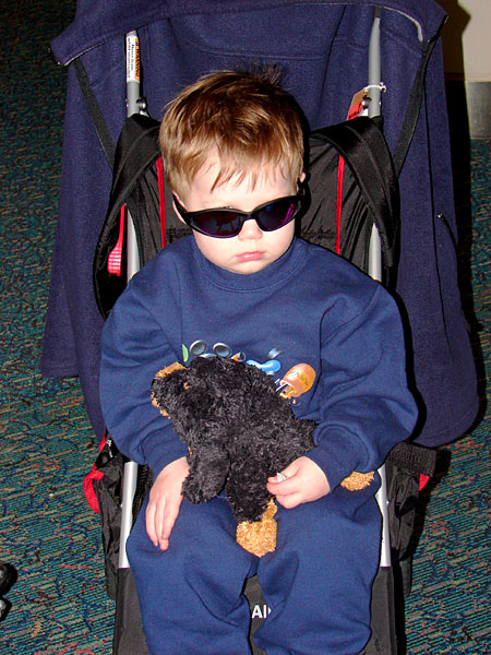 Andrew stylin' in some shades (124.88 KB)