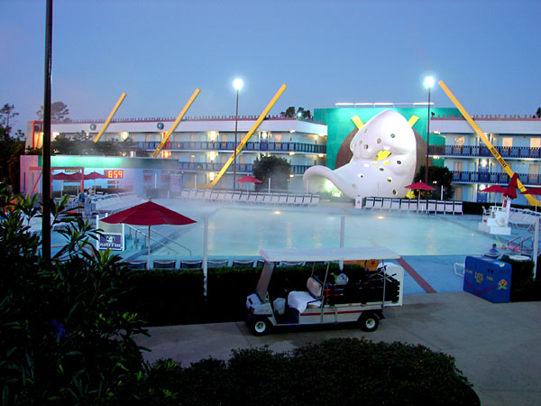 A cold morning at our hotel.  That's steam coming off the pool. (87.69 KB)