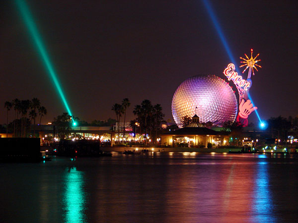 Spaceship Earth and some lights at Epcot (74.49 KB)