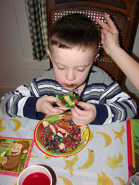 Jacob enjoying his cupcake (116.97 KB)