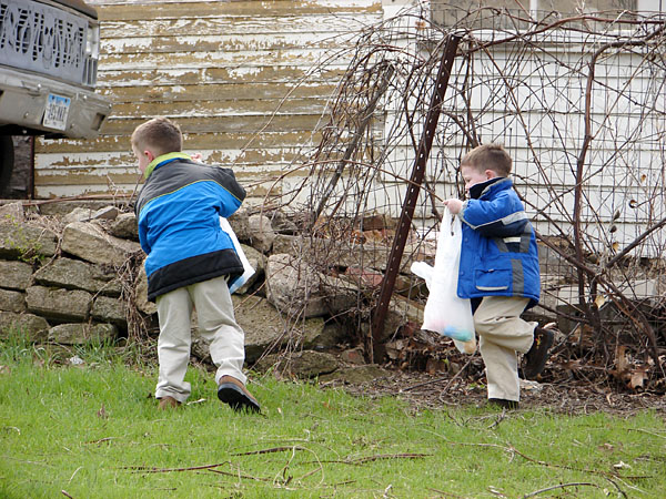 Jacob and Andrew egg-hunting (158.12 KB)