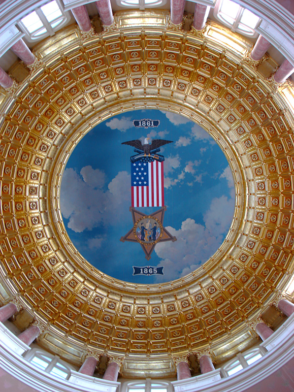 Underside of the capitol dome (356.13 KB)