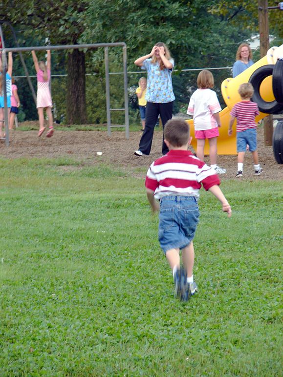 Jake running to the playground to start his first school day (304.88 KB)