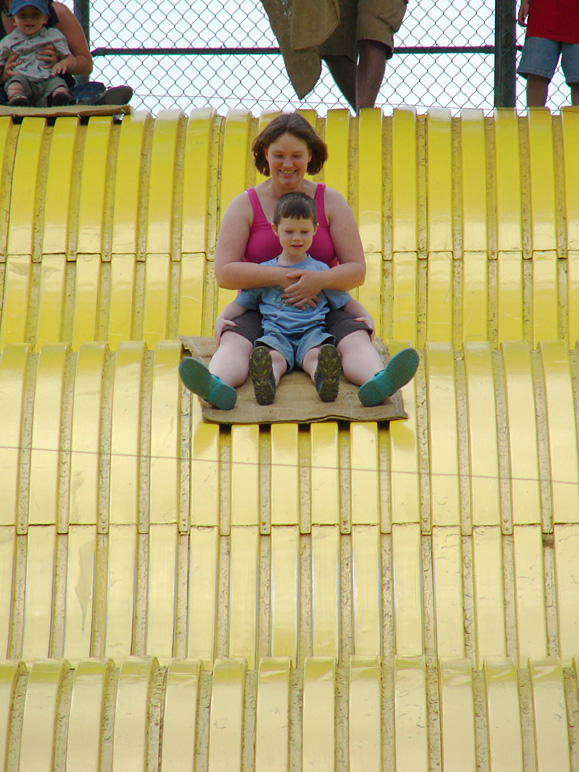 Anna and Andrew going down the slide at the Iowa State Fair (233.95 KB)