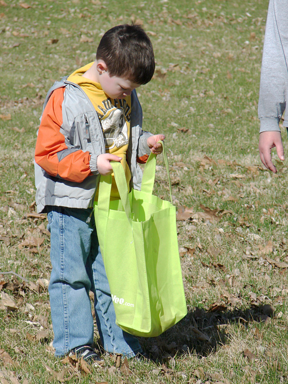 Andrew, checking his loot. (301.14 KB)