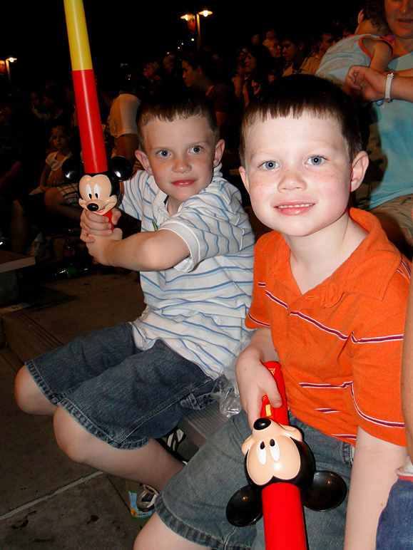 The boys ready for Fantasmic (217.75 KB)