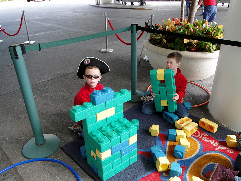 The giant Legos out front kept the kids entertained (273.79 KB)