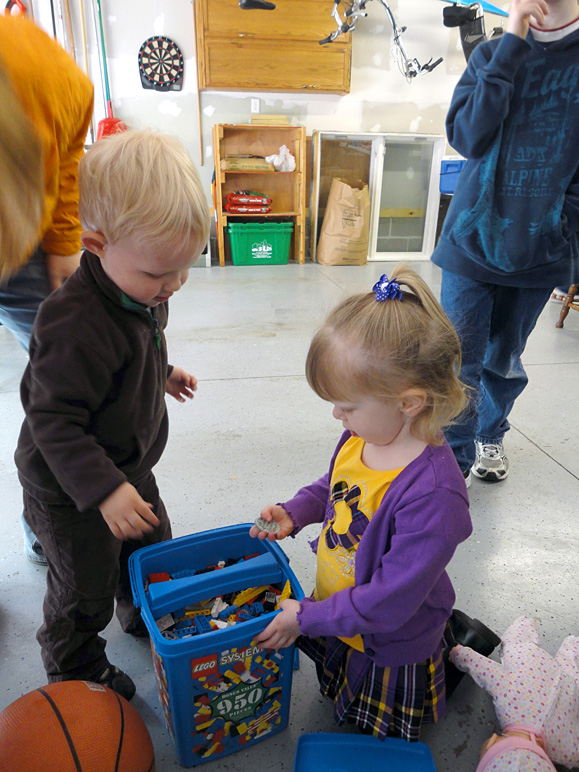 Katelyn and Marshall checking out the Legos (215.55 KB)