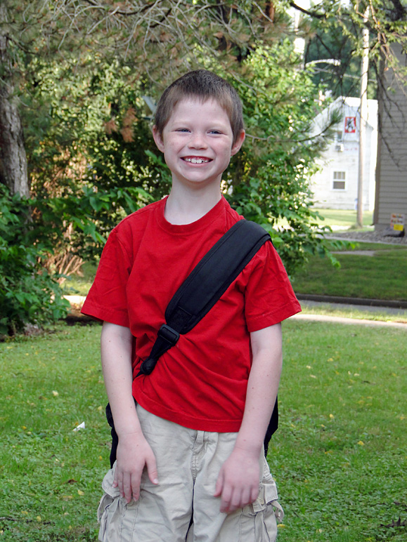 Andrew on his first day of 2nd grade (258.39 KB)