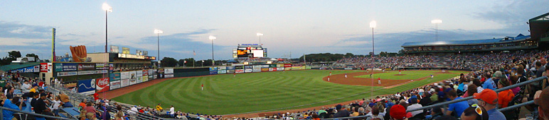 Panorama of Principal Park (99.00 KB)