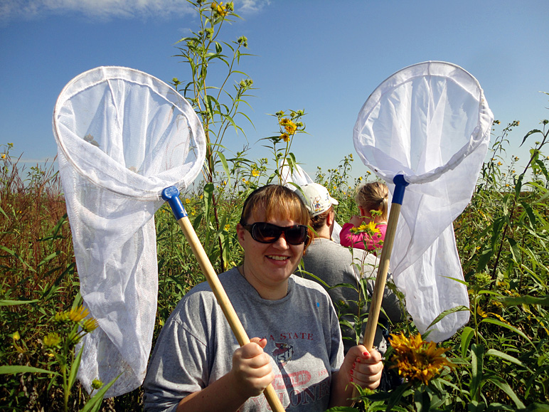 Anna's ready to catch some monarch butterflies (283.93 KB)