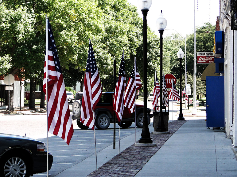 It was rather moving seeing all those flags on the 10th anniversary of 9/11 (322.03 KB)