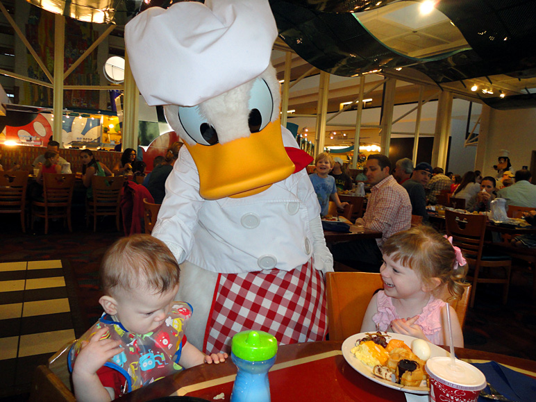 Donald with Lucas and Katelyn (244.70 KB)