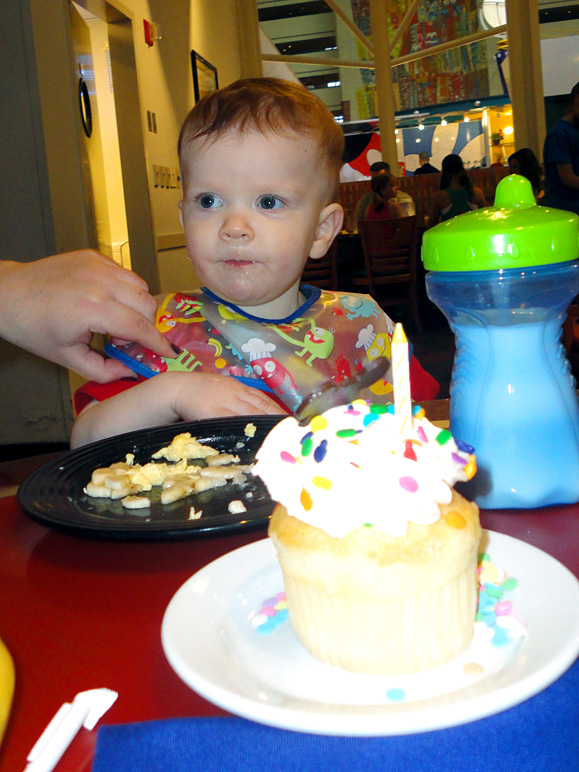 Luke with his little birthday cupcake (200.27 KB)