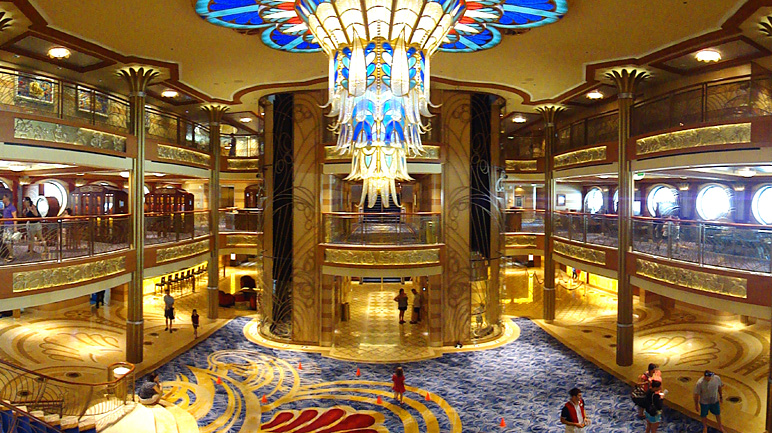 The Disney Dream atrium (271.93 KB)