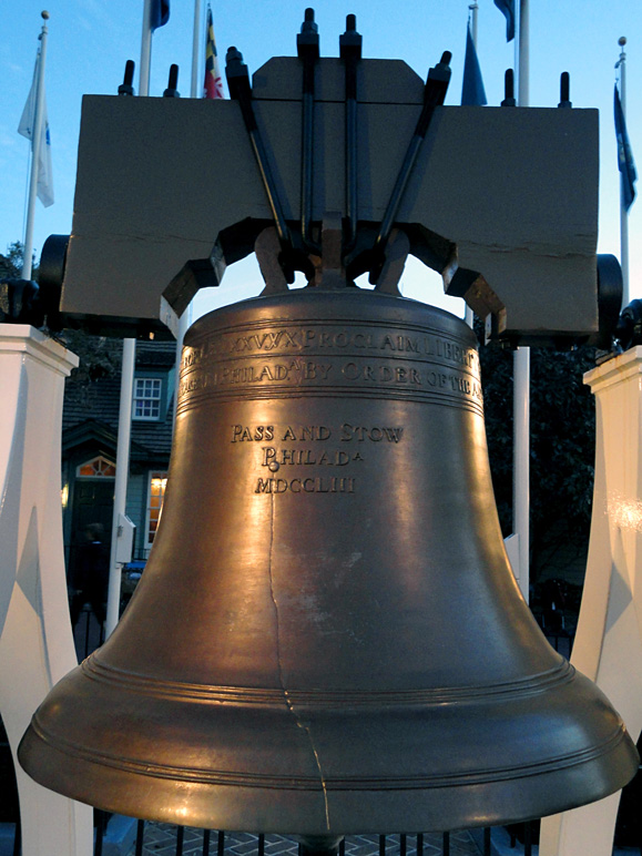 This is the Liberty Bell in Magic Kingdom's Liberty Square (188.83 KB)