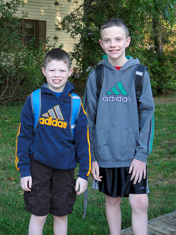 Jake and Drew on their first day of school (281.62 KB)