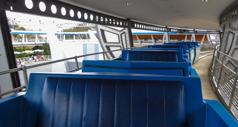 We had the Tomorrowland Transit Authority Peoplemover all to ourselves (193.42 KB)