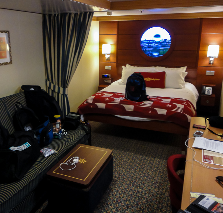 Our quaint stateroom (272.41 KB)