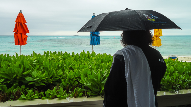 For a little while, we just enjoyed the view while it rained. (205.97 KB)