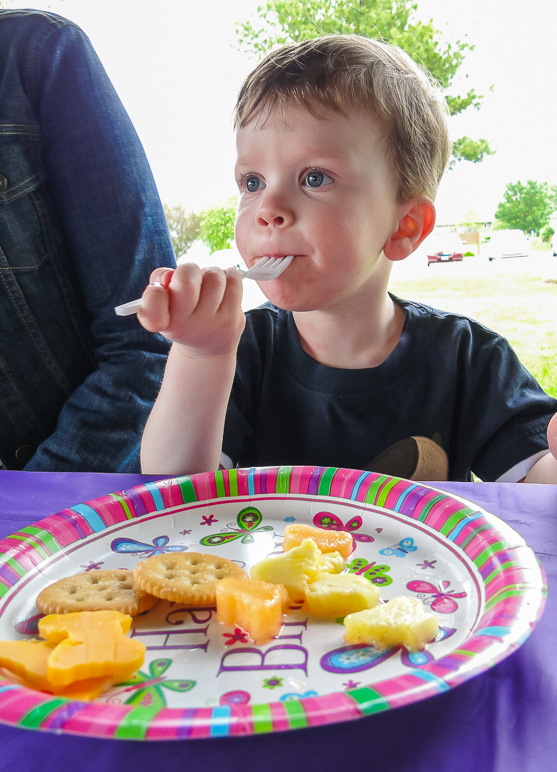 I think Luke was enjoying the little snack foods. (251.94 KB)