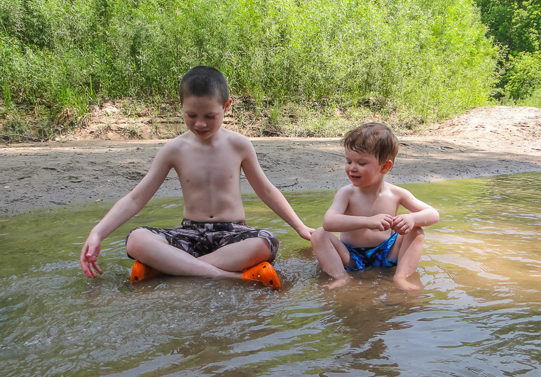 Andrew and Lucas playing in the water at Ledges State Park (387.11 KB)